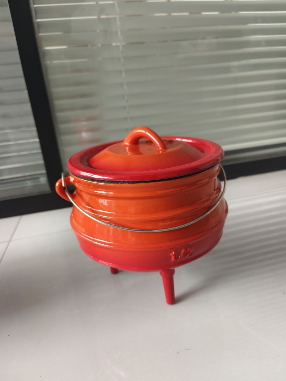 1/2 #   Forno holandês esmalta - Camp Dutch Oven Cast avaliação e preço